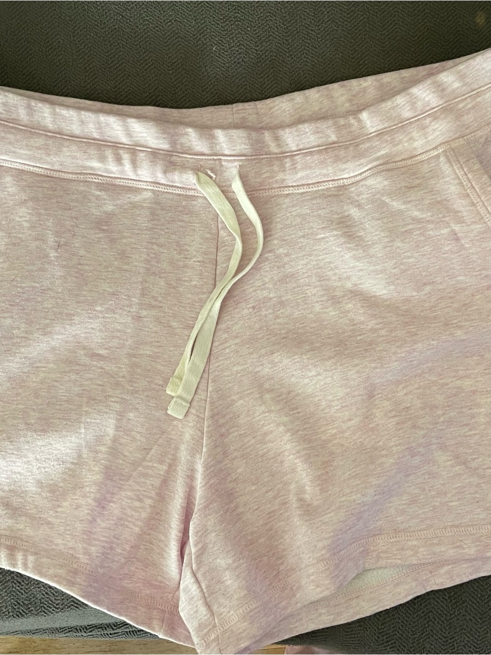 32 Degrees Heather Light Pink Athletic Lounge Shorts with Drawstring. Never Worn